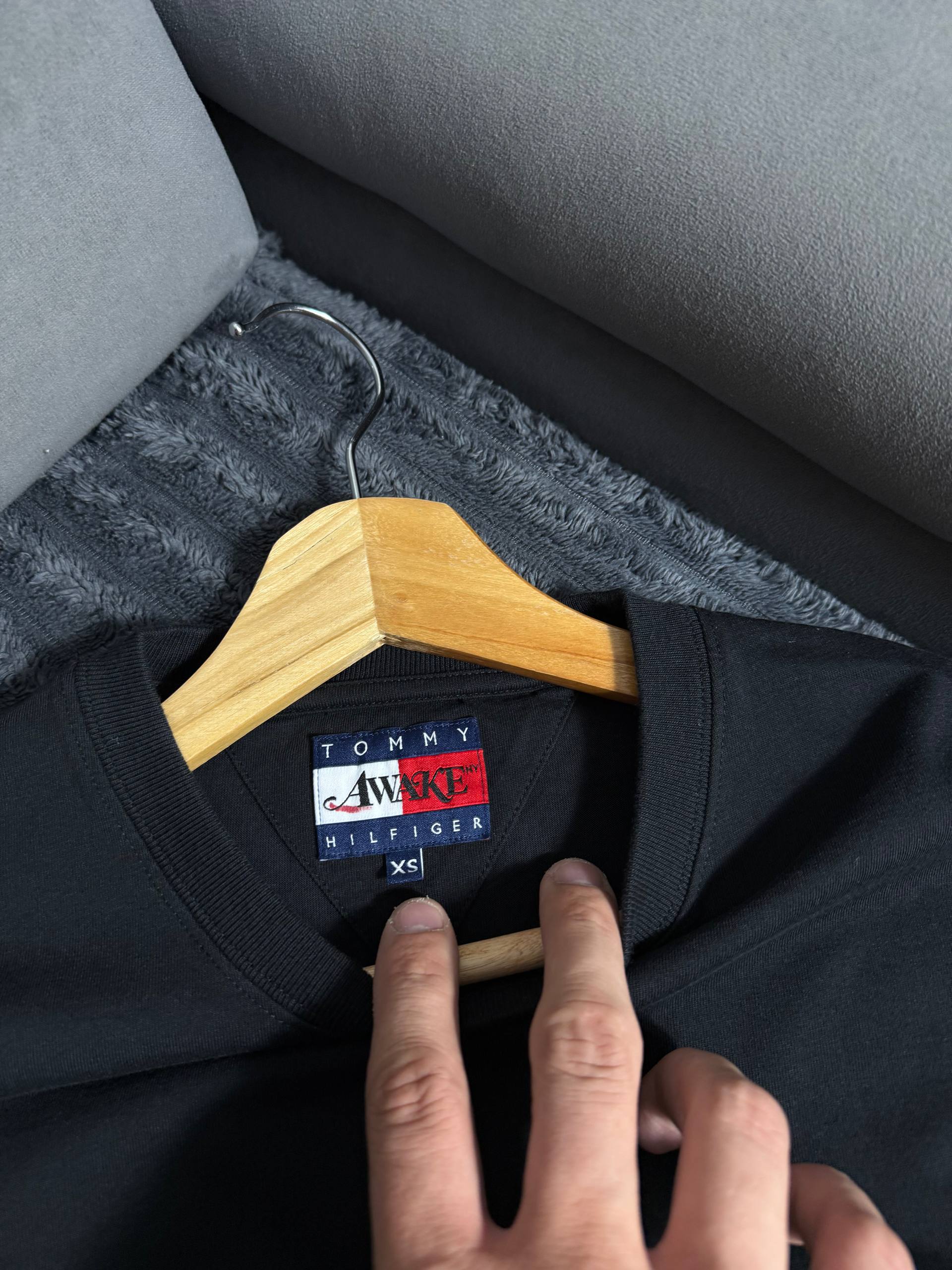 Tommy Hilfiger Awake футболка з принтом - black, розмір XS - фото 7