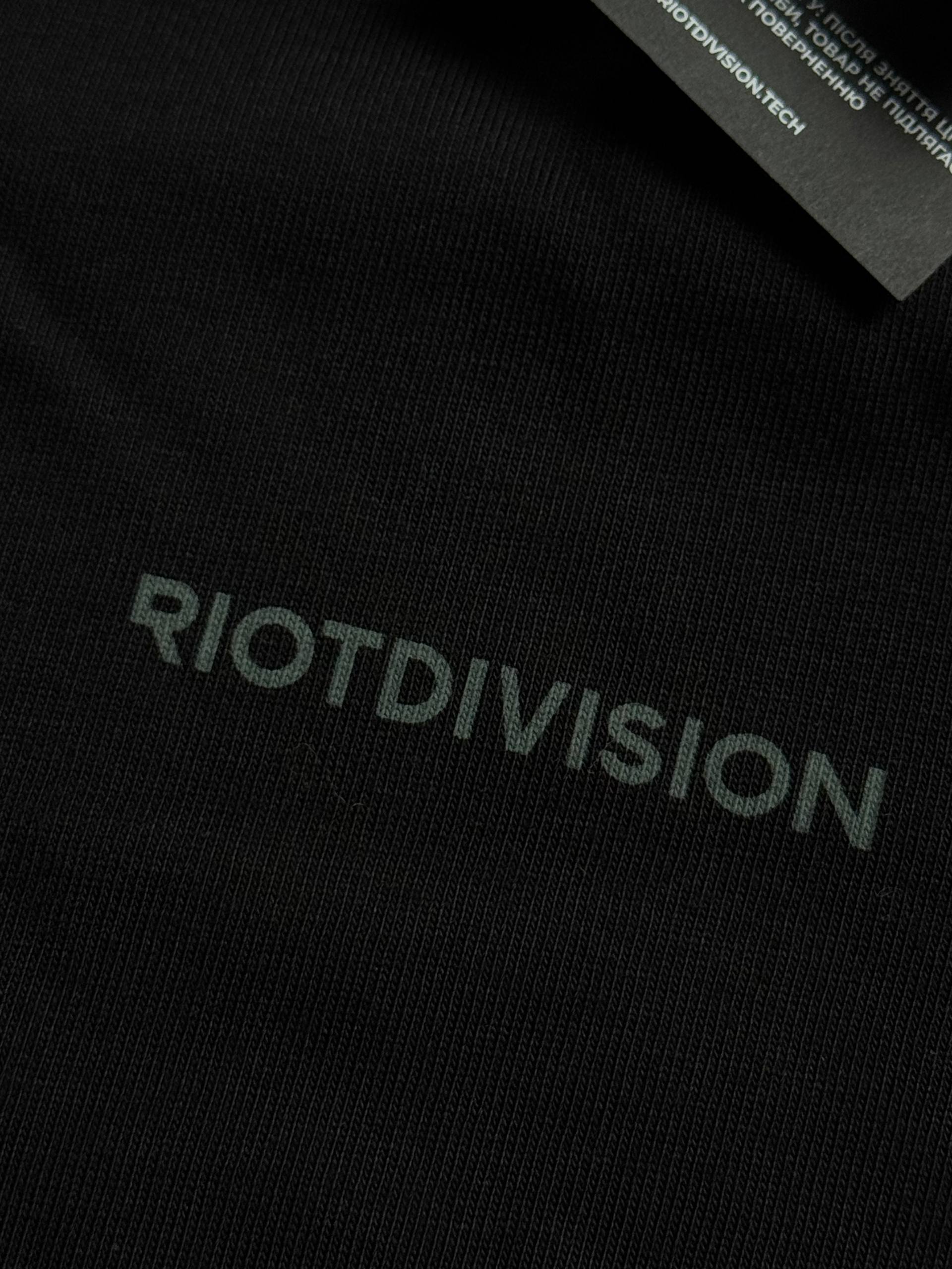 Riot Division чорна футболка з логотипом - black, розмір M - фото 3