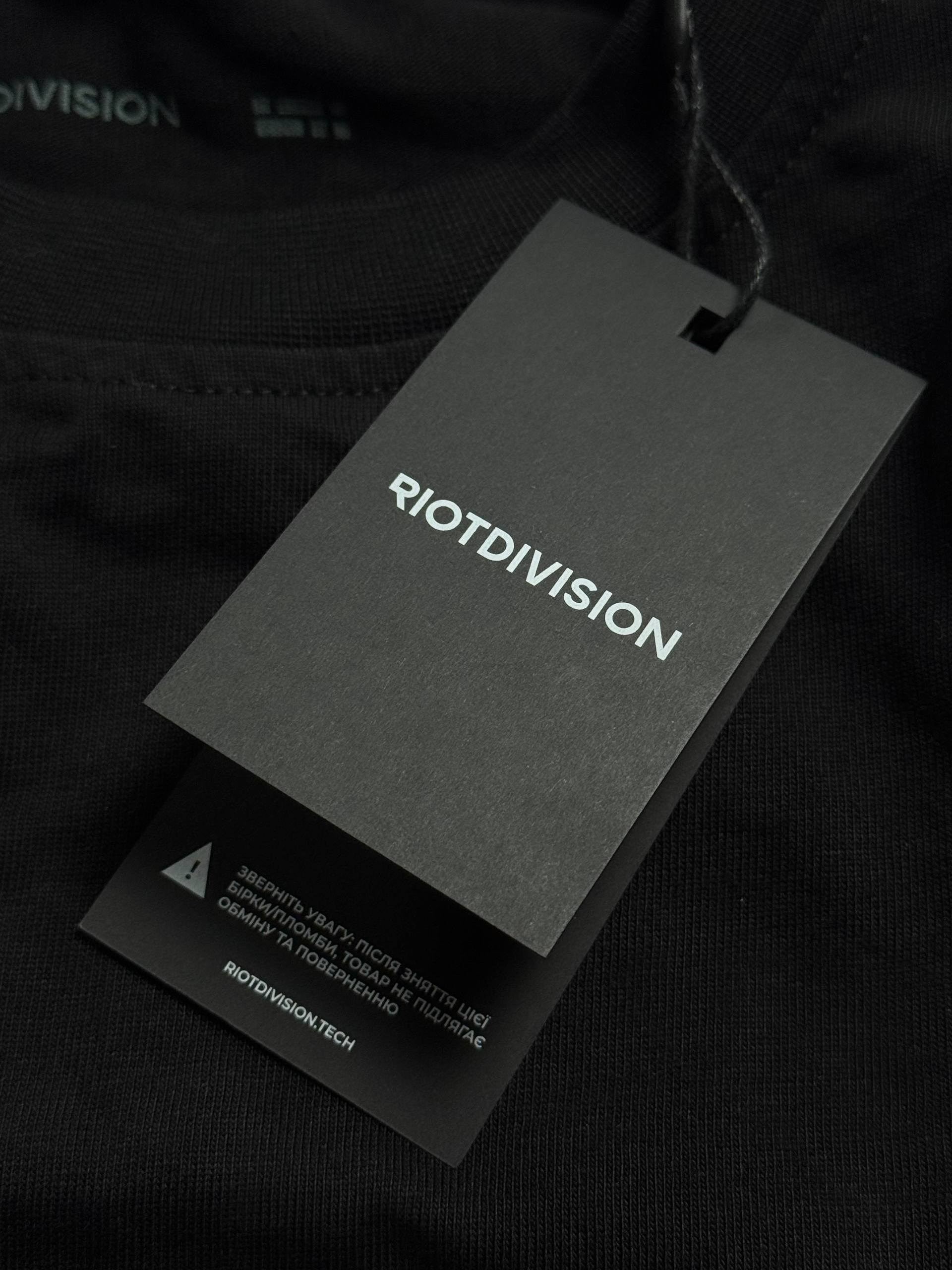 Riot Division чорна футболка з логотипом - black, розмір M - фото 5