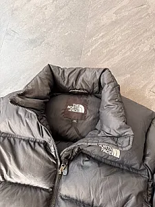 The North Face Nuptse 700 - black, розмір S - фото 4