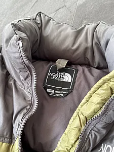 The North Face Nuptse Puffer 700 - green, розмір S - фото 7