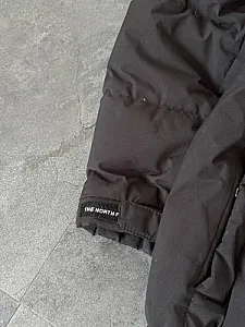 The North Face Dryvent Down Puffer - black, розмір S - фото 5