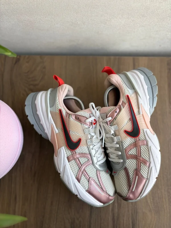 Nike V2K Run Tekk Legend Pink - pink, розмір 41