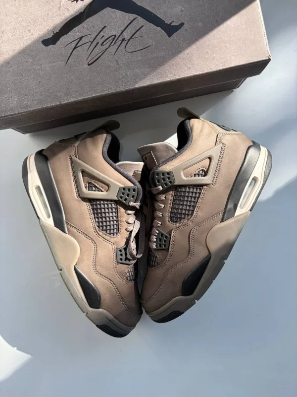 Кросівки Nike Air Jordan 4 Retro Cave Stone - brown, розмір 42