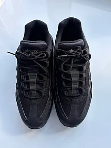 Кросівки Nike Air Max 95 Triple Black - black, розмір 42 - фото 2
