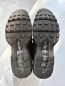 Кросівки Nike Air Max 95 Triple Black - black, розмір 44 - фото 6