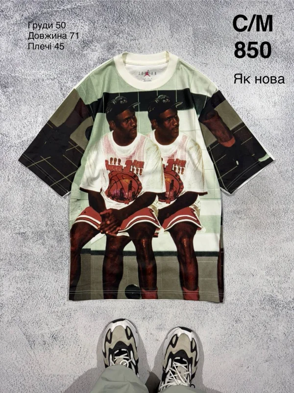 Nike Jordan футболка з принтом різнокольорова - multicolor, розмір S