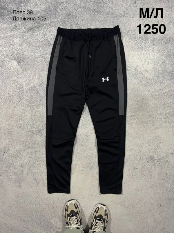 Under Armour спортивні штани чорні - black, розмір M