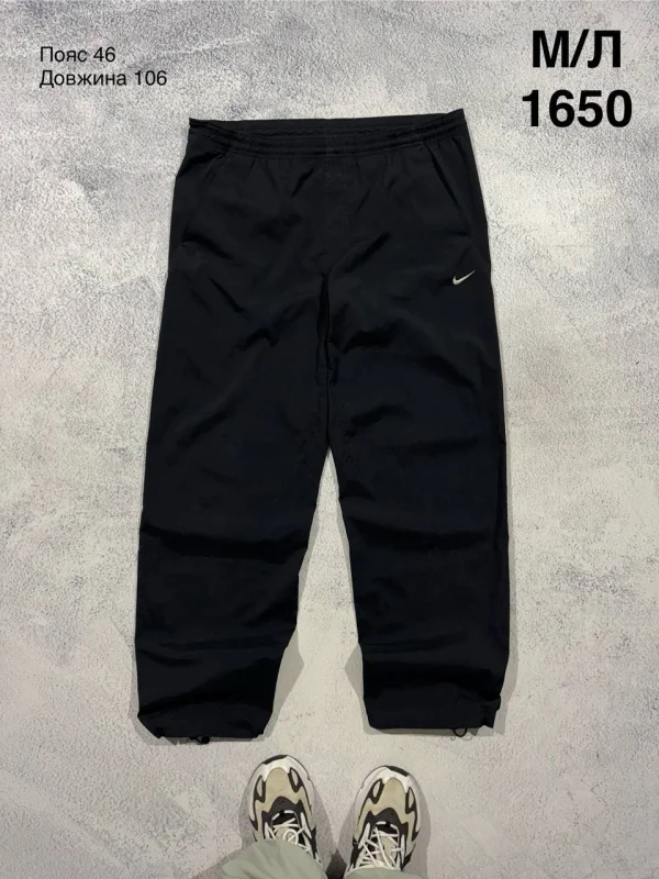 Nike спортивні штани чорні - black, розмір M
