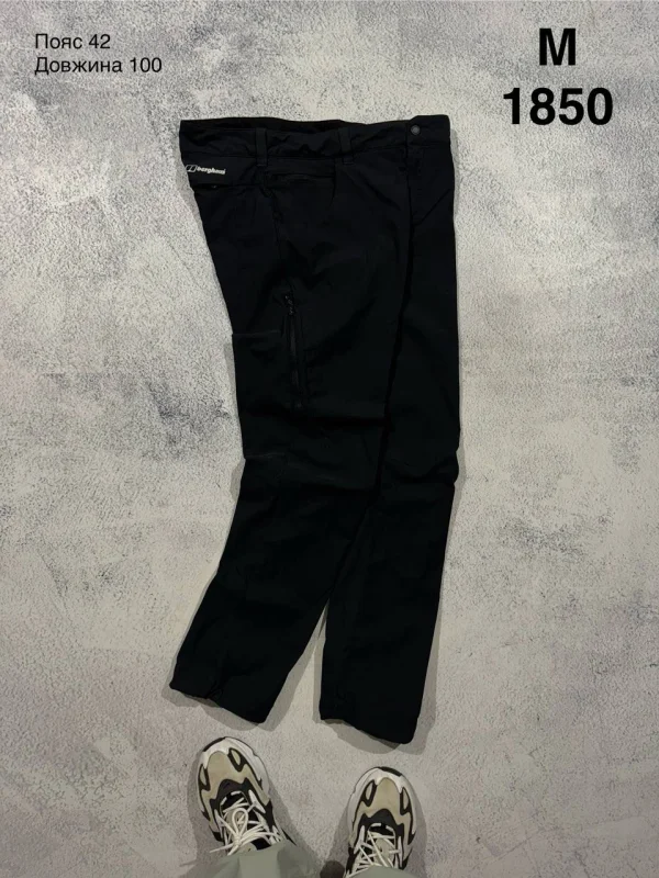 Berghaus штани чорні - black, розмір M