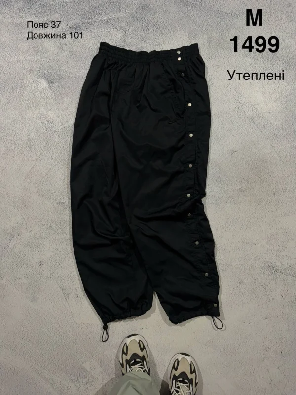 Nike утеплені штани на кнопках чорні - black, розмір M