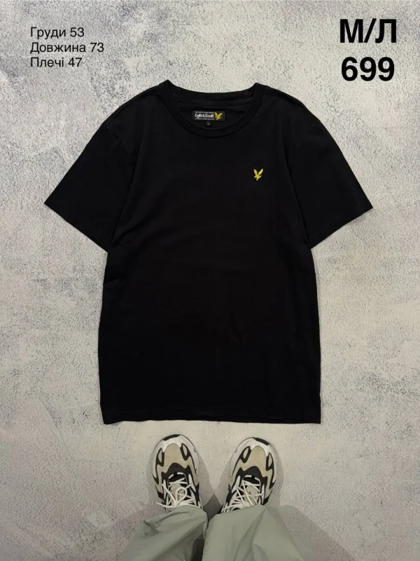 Lyle & Scott футболка чорна - розмір M