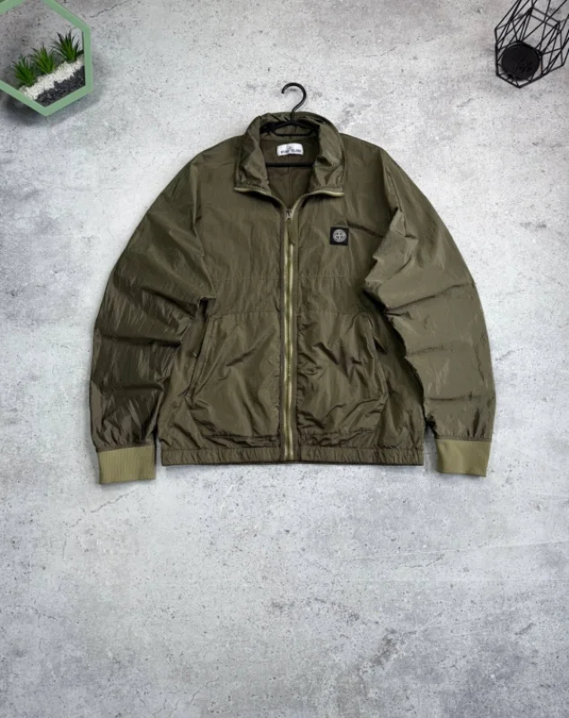Stone Island Nylon Metal вітровка оливкова - розмір M