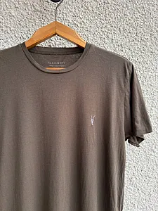 AllSaints футболка коричнева - розмір M - фото 3