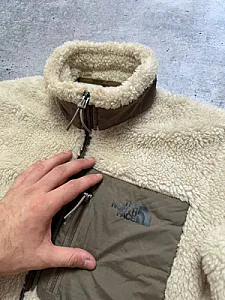 The North Face Sherpa Jacket - розмір S - фото 5