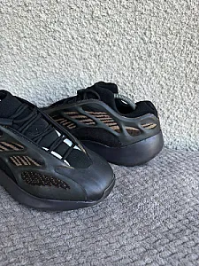 adidas yeezy 700 - розмір 43 - фото 2