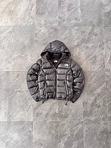 The North Face Nuptse 700 - розмір S - фото 1