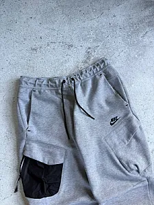 Nike Tech Fleece штани сірі з нейлоновою кишенею - розмір S - фото 4