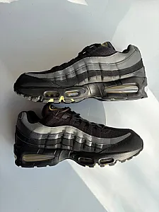 Кросівки Nike Air Max 95 OG Big Bubble Batman Black Buff Gold - розмір 46 - фото 4