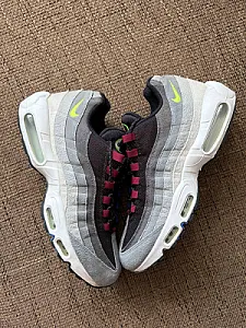 Кросівки Nike Air Max 95 Next Nature Greedy - розмір 45 - фото 1