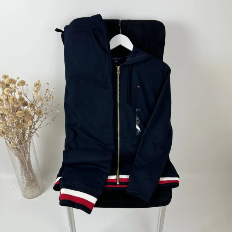 Tommy Hilfiger спортивний костюм темно-синій - розмір XL