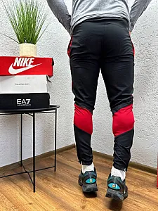 Nike Jordan спортивні штани чорно-червоні - розмір S - фото 3