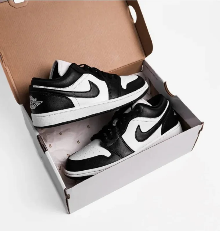 Nike Air Jordan 1 Low Panda чорно-білі - розмір 36