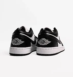 Nike Air Jordan 1 Low Panda чорно-білі - розмір 36 - фото 2