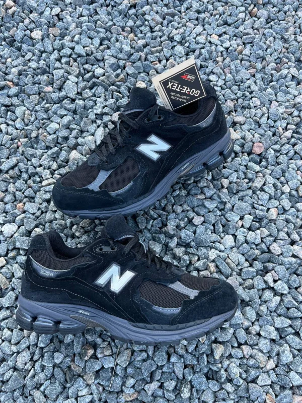 New Balance 2002R Protection Pack GTX чорні - розмір 41