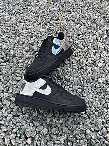 Nike Air Force кросівки чорні зі сріблястими деталями - розмір 40 - фото 3