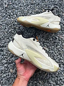 Nike Jordan Luka кросівки біло-кремові - розмір 45 - фото 3