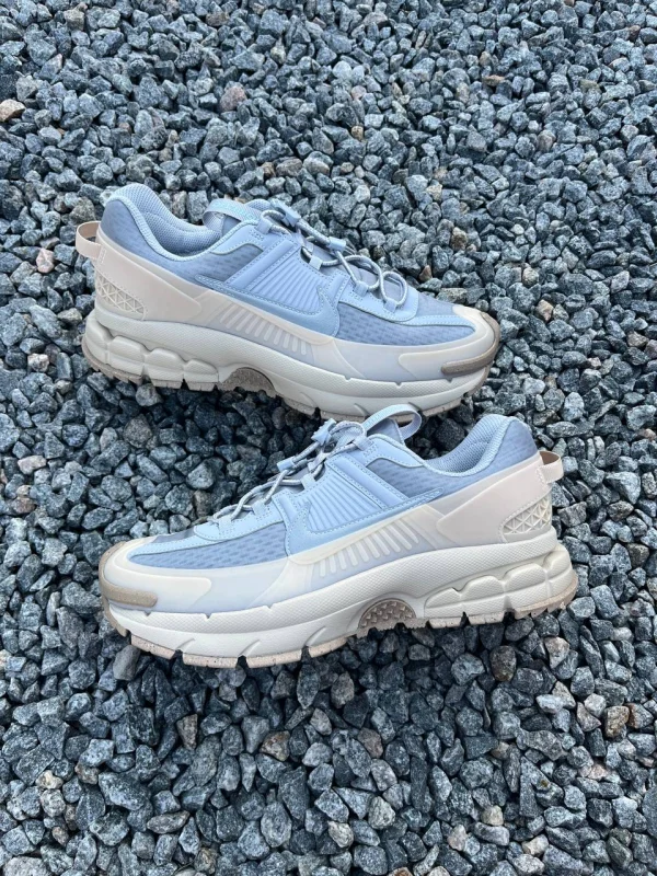 Nike Zoom Vomero Roam кросівки блакитні - розмір 43