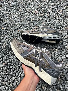 New Balance 1906A сірі - розмір 42 - фото 4