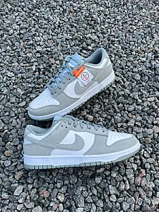 Nike Dunk Low Retro SE сіро-білі - розмір 44 - фото 1