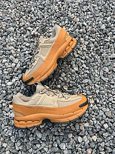Nike Vomero Roam бежеві - розмір 40 - фото 7