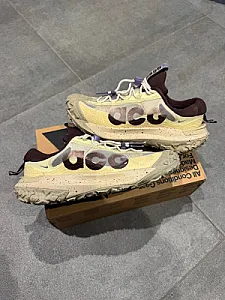 Nike ACG Mountain Fly 2 бежеві - розмір 41 - фото 1