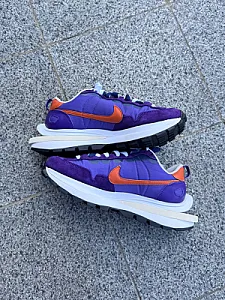Nike Sacai VaporWaffle Dark Iris фіолетові - розмір 41 - фото 4