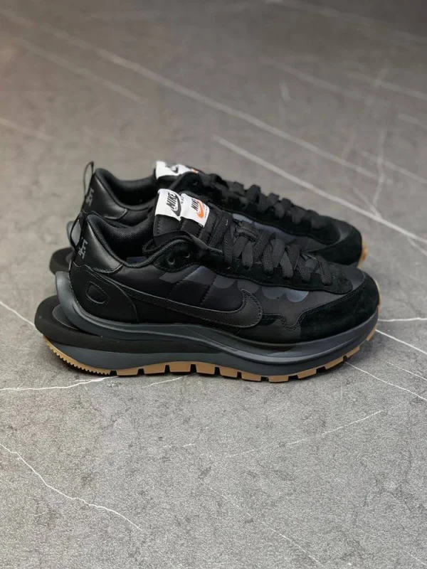 Nike x Sacai VaporWaffle чорні - розмір 48