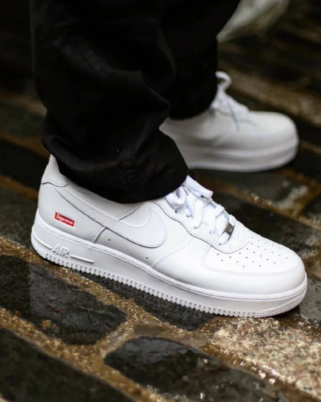 Nike Air Force 1 Low x Supreme білі - розмір 42