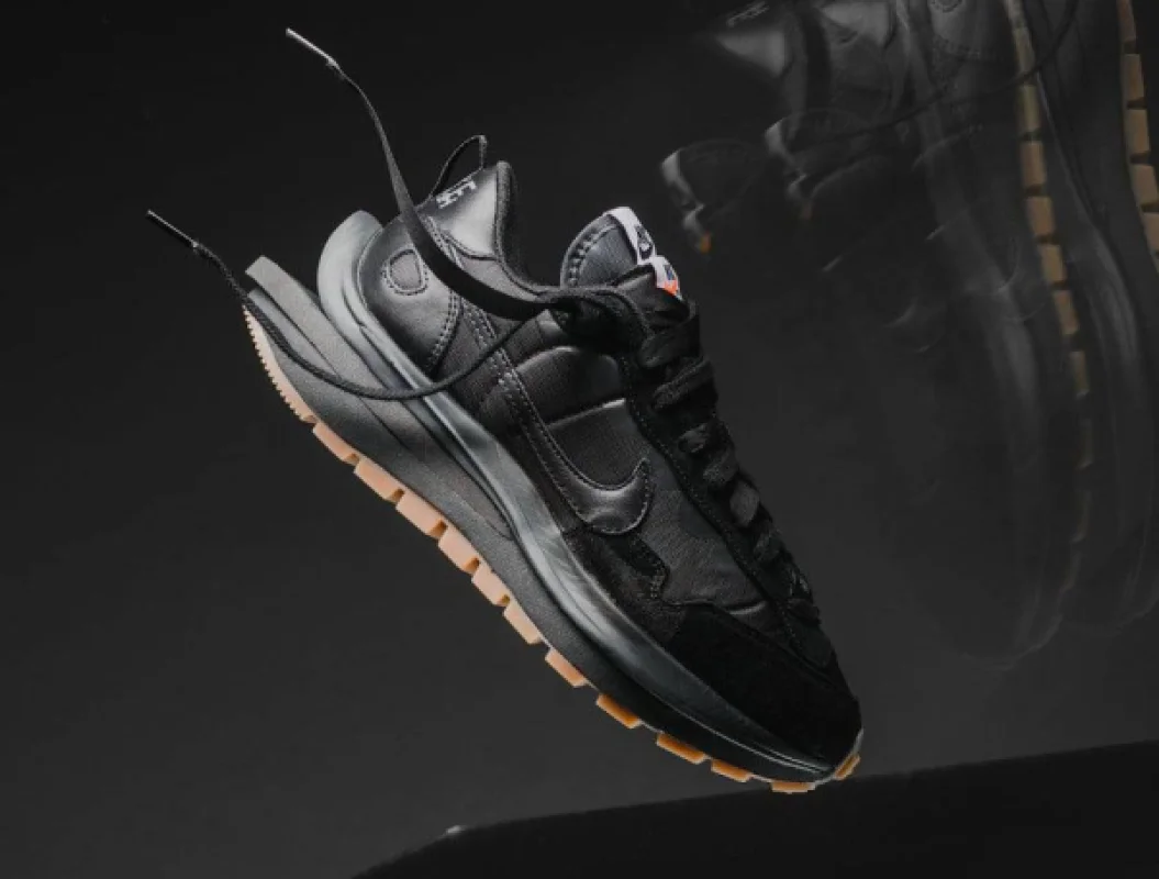 Nike x Sacai Vaporwaffle чорні - розмір 43