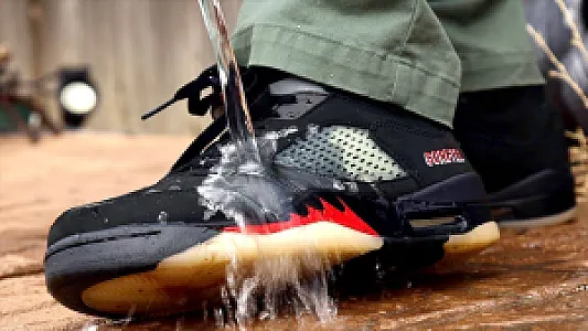 Nike Air Jordan 5 HI Gore-Tex чорні - розмір 38 - фото 2