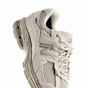 New Balance 2002R Protection Pack Gore-Tex сіро-бежеві - розмір 43 - фото 2