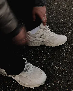 New Balance 2002R Protection Pack Gore-Tex сіро-бежеві - розмір 43 - фото 4