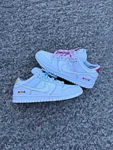 Nike Dunk SB Low Be True білі - розмір 41 - фото 1