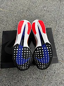Nike ZoomX VaporFly Next% 3 Ekiden Pack біло-червоні - розмір 40 - фото 4