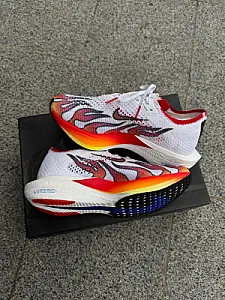Nike ZoomX VaporFly Next% 3 Ekiden Pack біло-червоні - розмір 40 - фото 5