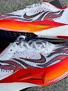 Nike ZoomX VaporFly Next% 3 Ekiden Pack біло-червоні - розмір 40 - фото 7