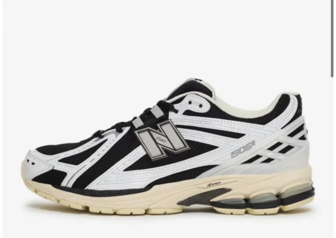 New Balance 1906 біло-чорні - розмір 40