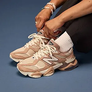 New Balance 9060 Earth Shadow бежеві - розмір 41 - фото 2