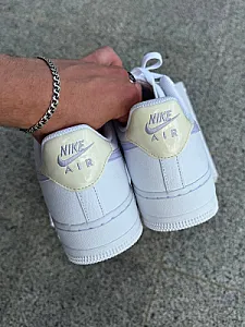 Nike Air Force 1 Low Oxygen Purple білі - розмір 43 - фото 3